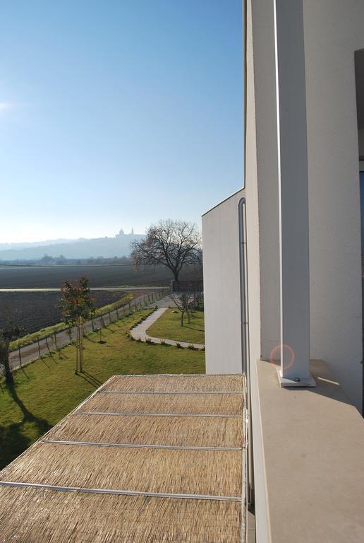 Ortopi Country Canapa House 포르토레카나티 객실 사진